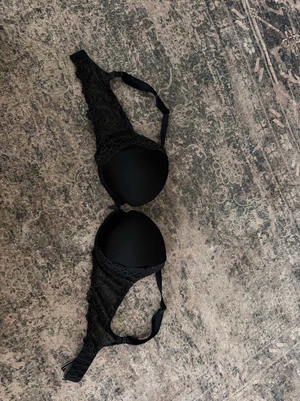 Victoria's Secret Black Lace T-Shirt Bra